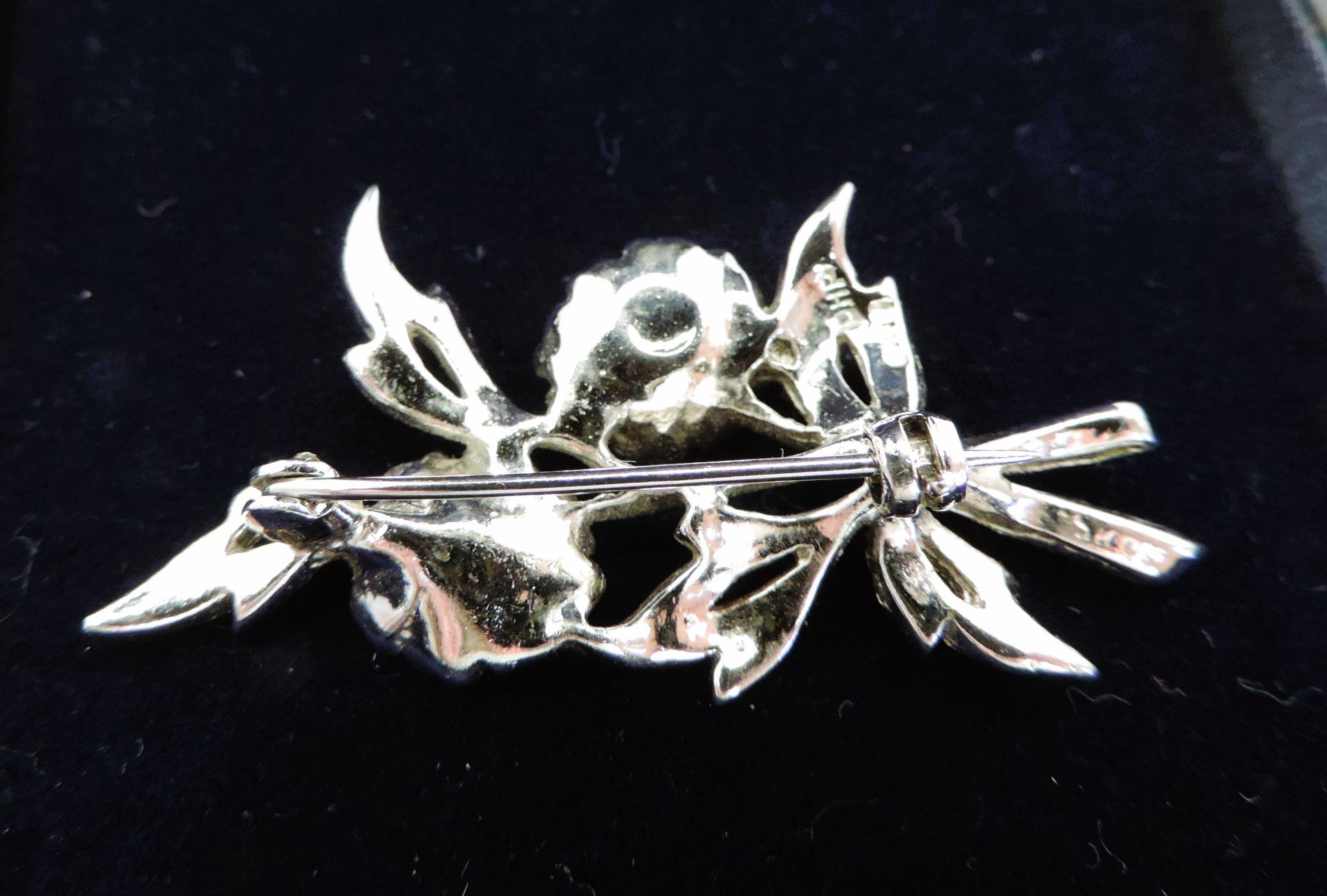 Vintage Sterling Silver Cultured Pearl Brooch Hallmark London 1960 - Image 3 of 4