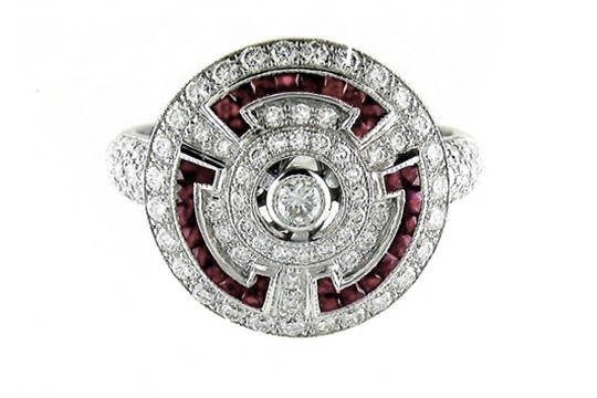 A Diamond and Ruby Target Ring - Image 2 of 2