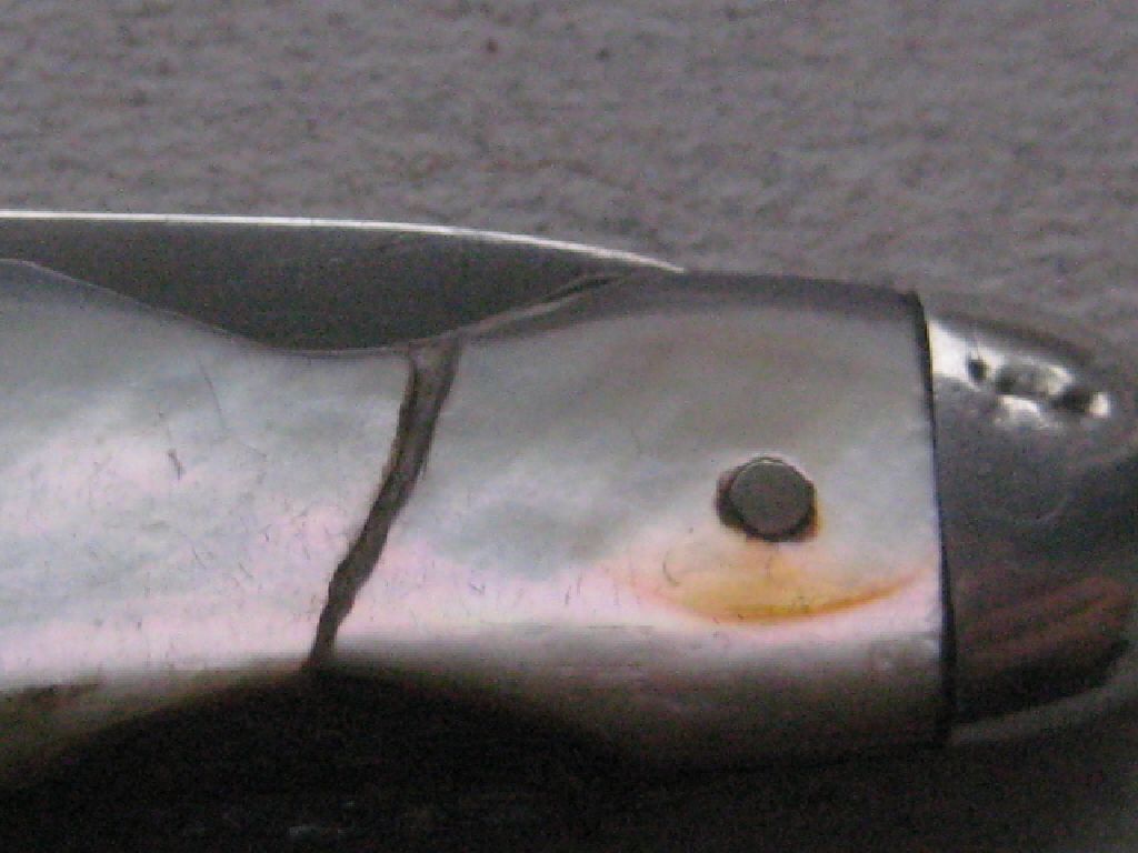 Rare Victorian London Hallmarked "Berge" Mother of Pearl Hafted Silver Bladed Folding Fruit Knife - Image 7 of 10