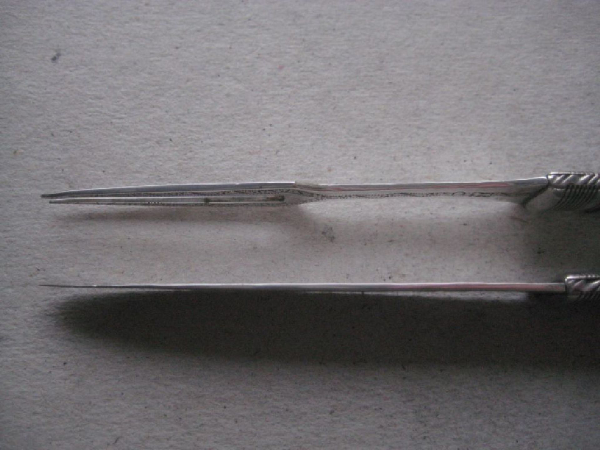 Rare George III Mother of Pearl Hafted Silver Bladed Folding Fruit Knife and Folding Fork, Cased - Image 8 of 10