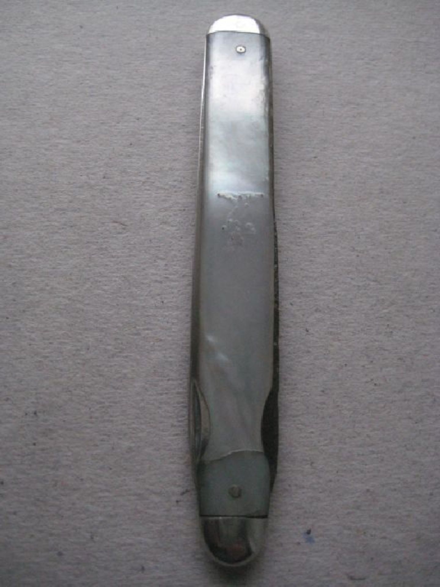 Rare Victorian London Hallmarked "Berge" Mother of Pearl Hafted Silver Bladed Folding Fruit Knife - Image 9 of 10