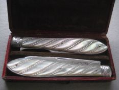 Victorian Mother of Pearl Hafted Silver Bladed Folding Fruit Knife and Fork, Cased