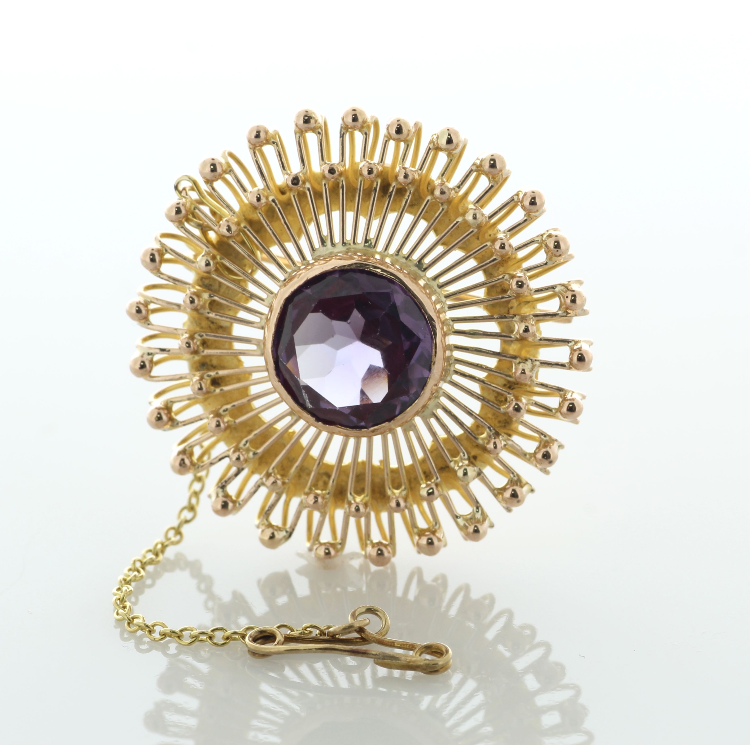 14ct Yellow Gold Vintage Starburst Design Amethyst Brooch - Image 5 of 5