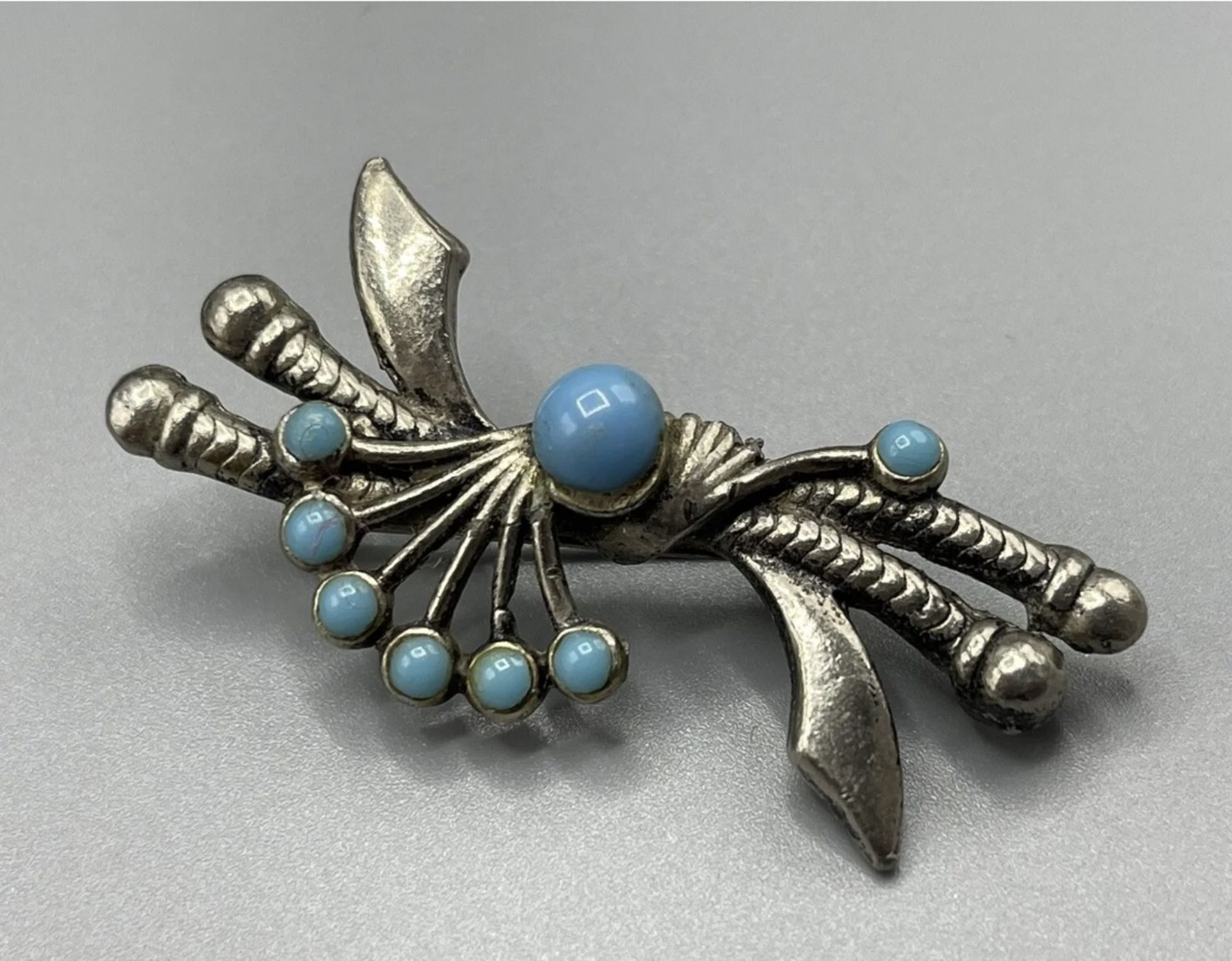 Vintage Scimitar Style Brooch Silver Tone Pin Faux Turquoise Blue Glass Orb - Bild 4 aus 4