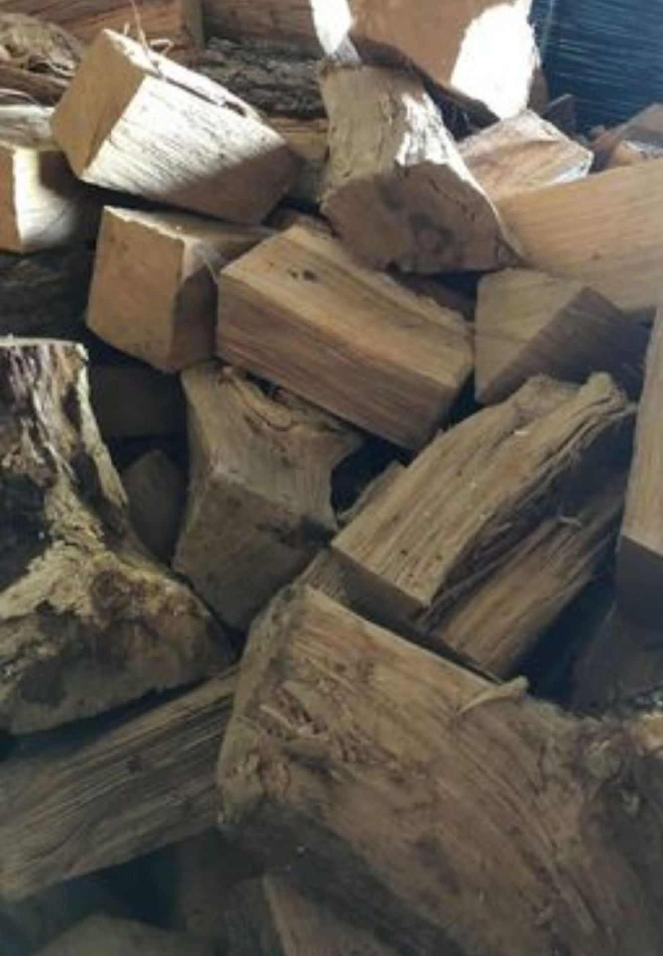 Solid Oak Well Seasoned and Dried Logs 5 x Large Nets - Bild 2 aus 2