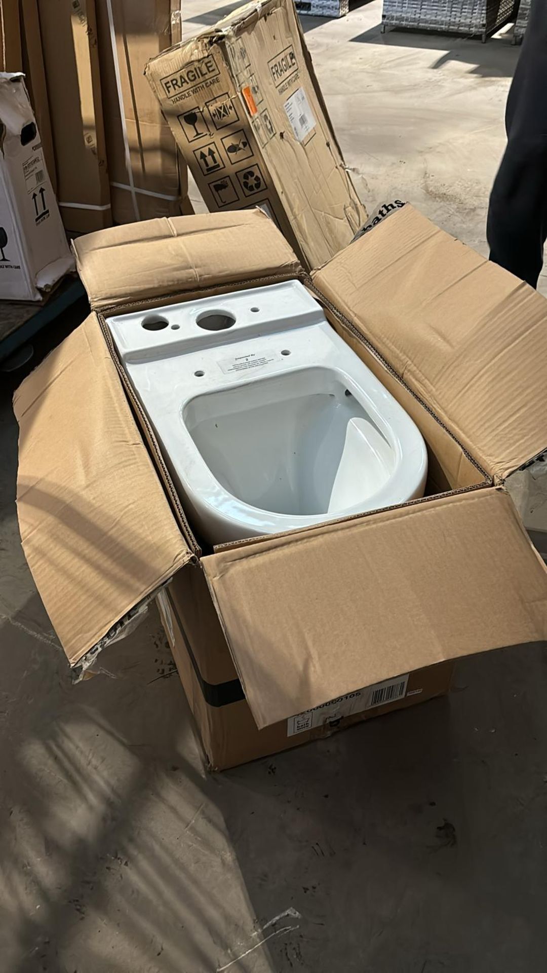 Brand New Boxed Bathstore City Space Pan RRP £299 **No Vat** - Bild 2 aus 2