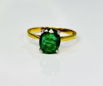 Beautiful Natural Emerald Ring With 14K Yellow Gold