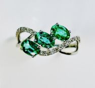 Beautiful 1.50 CT Natural Emerald Ring With Natural Diamonds & Platinum 950