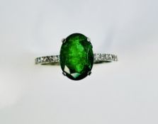 Beautiful 2.60 CT Natural Emerald Ring With Natural Diamonds & Platinum 950