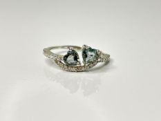Beautiful 1.07 CT Bi-Colour Unheated Ceylon Sapphire Diamonds & Platinum