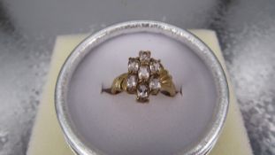 Semi precious 9ct gold Morganite ring