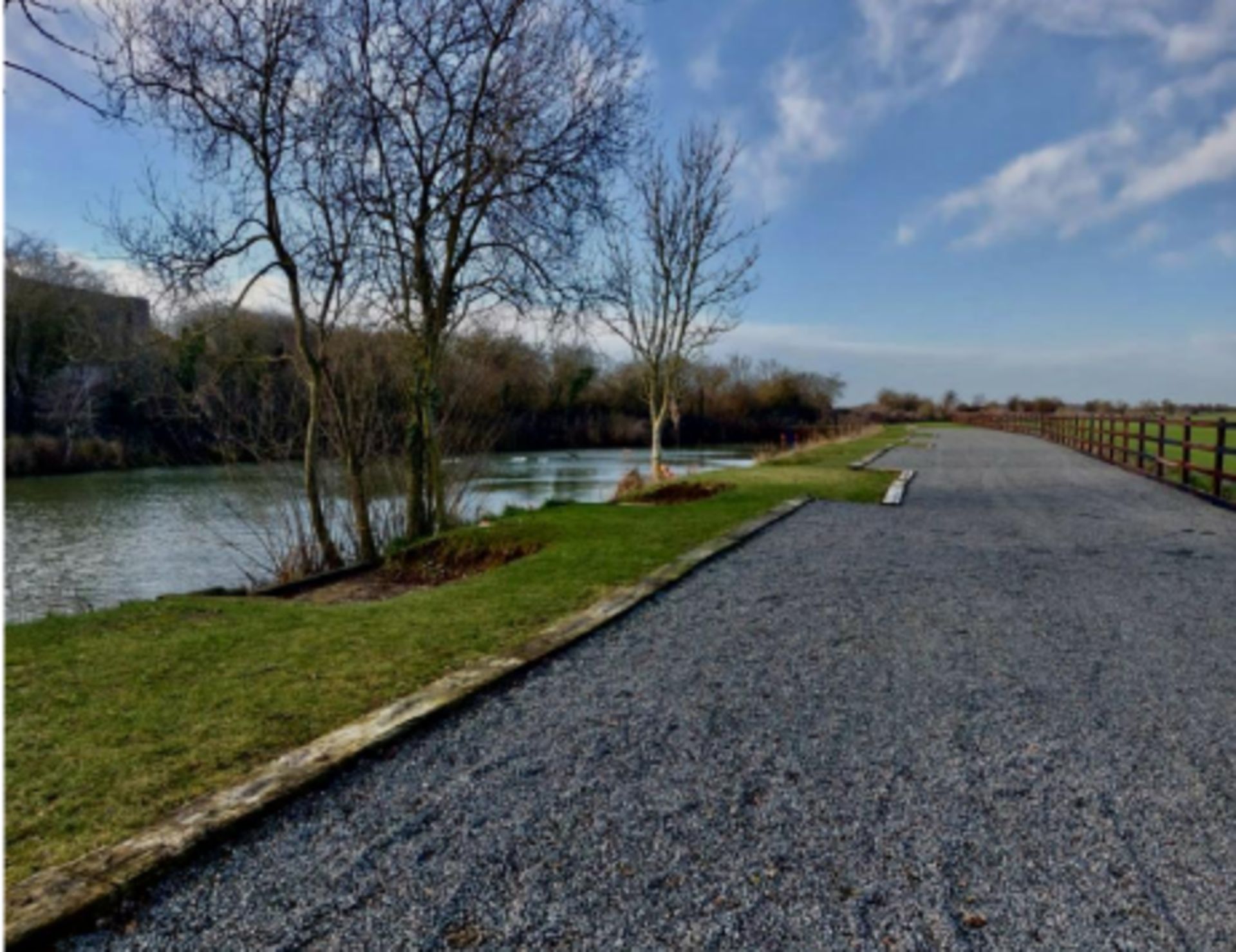 Brackenbury Fishery, White Cross Lane, Burton Pedwardine, Sleaford, Lincolnshire, NG34 0BZ - Image 3 of 16