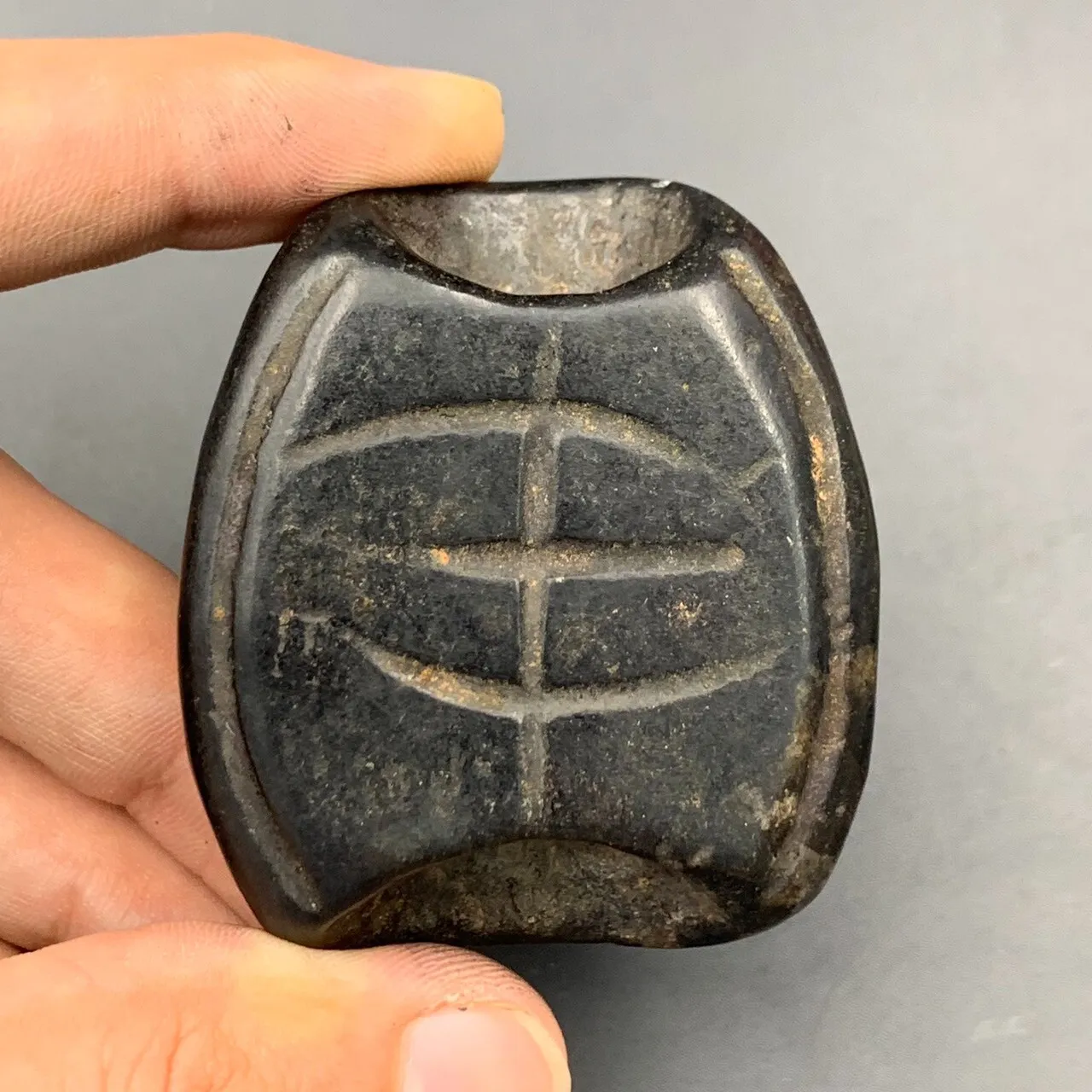 Amazing Antique Hand Carved Chinese Black Stone , Collectible Black Jade Stone, LAQ-27 - Image 4 of 4