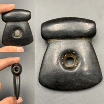 Incredible Rare Antique Hand Carved Ancient Black Stone Bead., LAQ-300