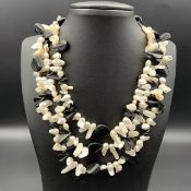 Excellent Fresh Water Pearls With Glass Beads Necklace