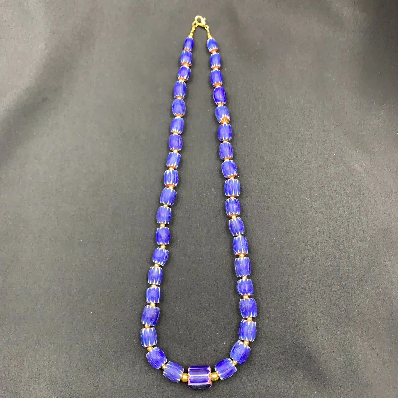 Venetian Vintage Chevron Trade Beads Necklace, African Chevron Trade Beads Mala, TeT-363 - Image 8 of 8