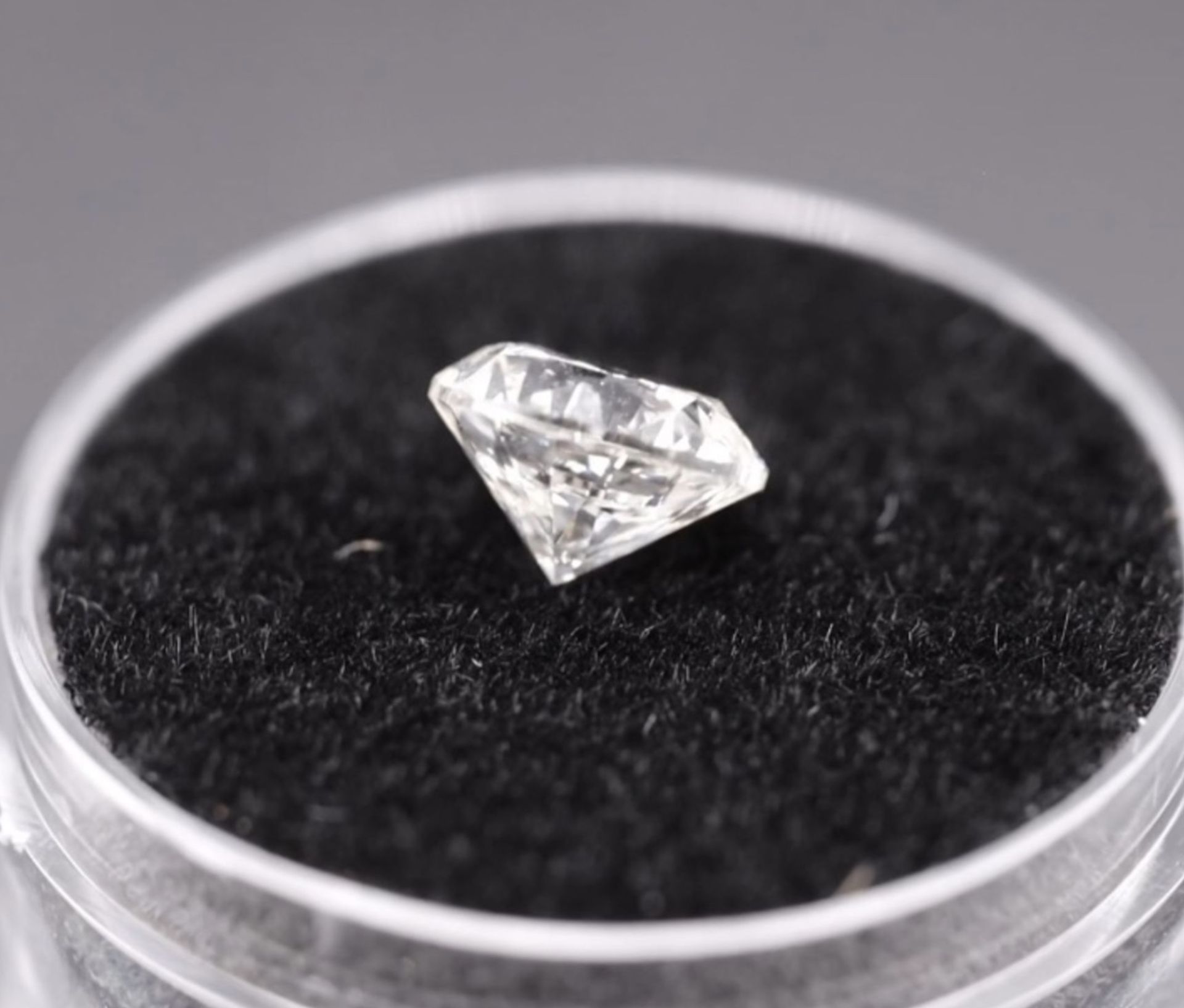 Diamond - Image 4 of 4