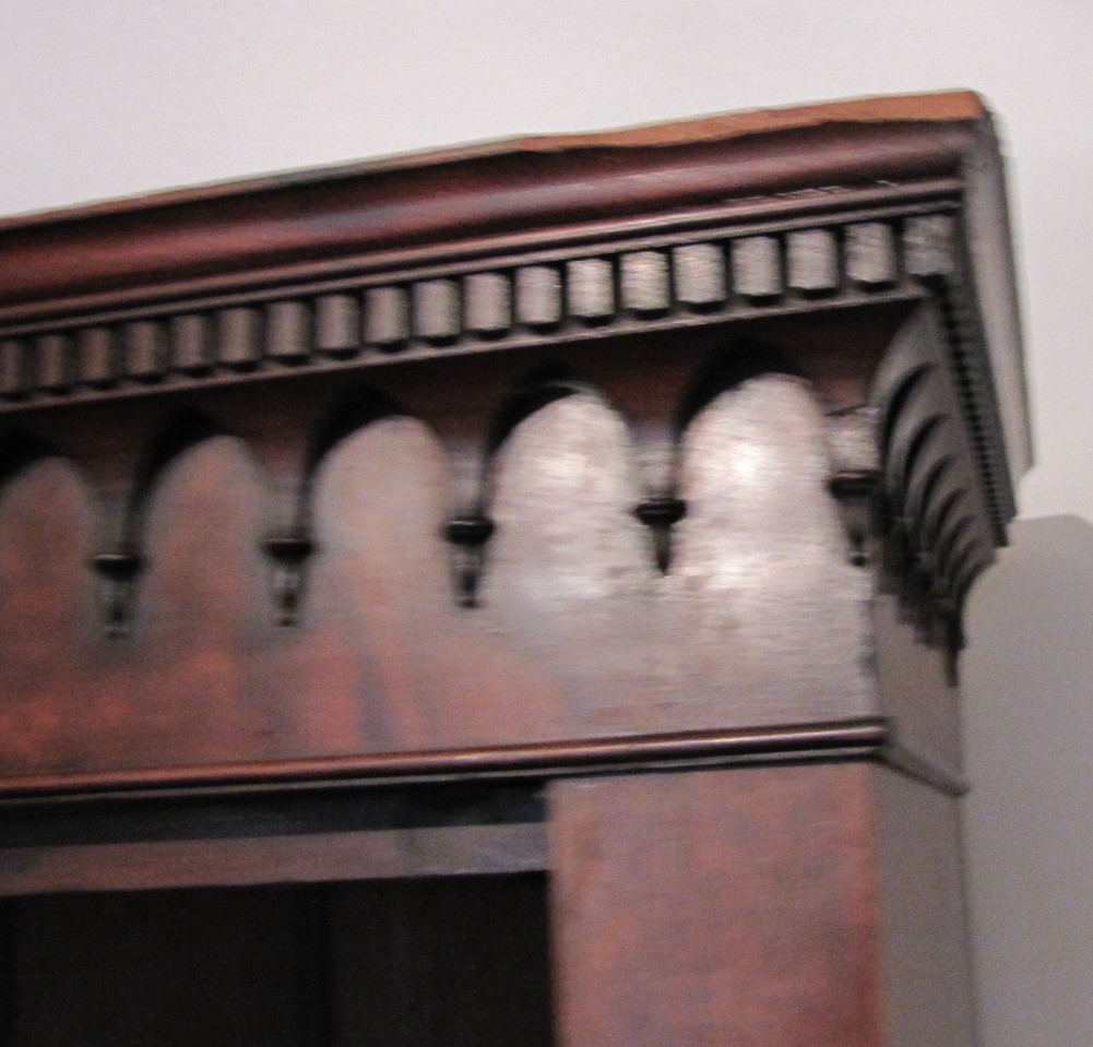 Antique early 19th C. open bookcase on chest - Image 3 of 8