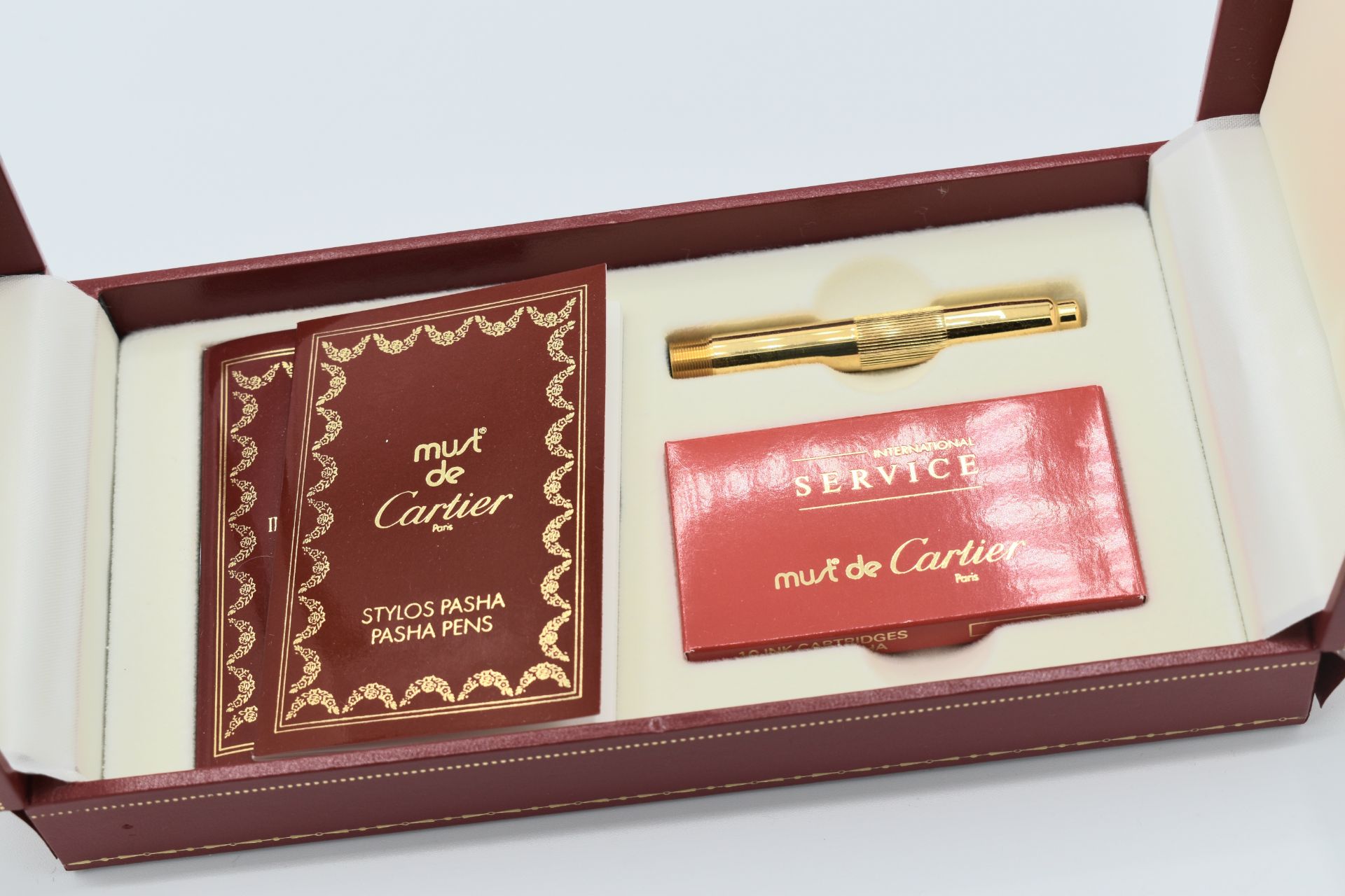 Brand New - Extremely Rare - Pasha De Cartier - Black Lacquer and Gold Fountain Pen - 1985 - Image 10 of 10