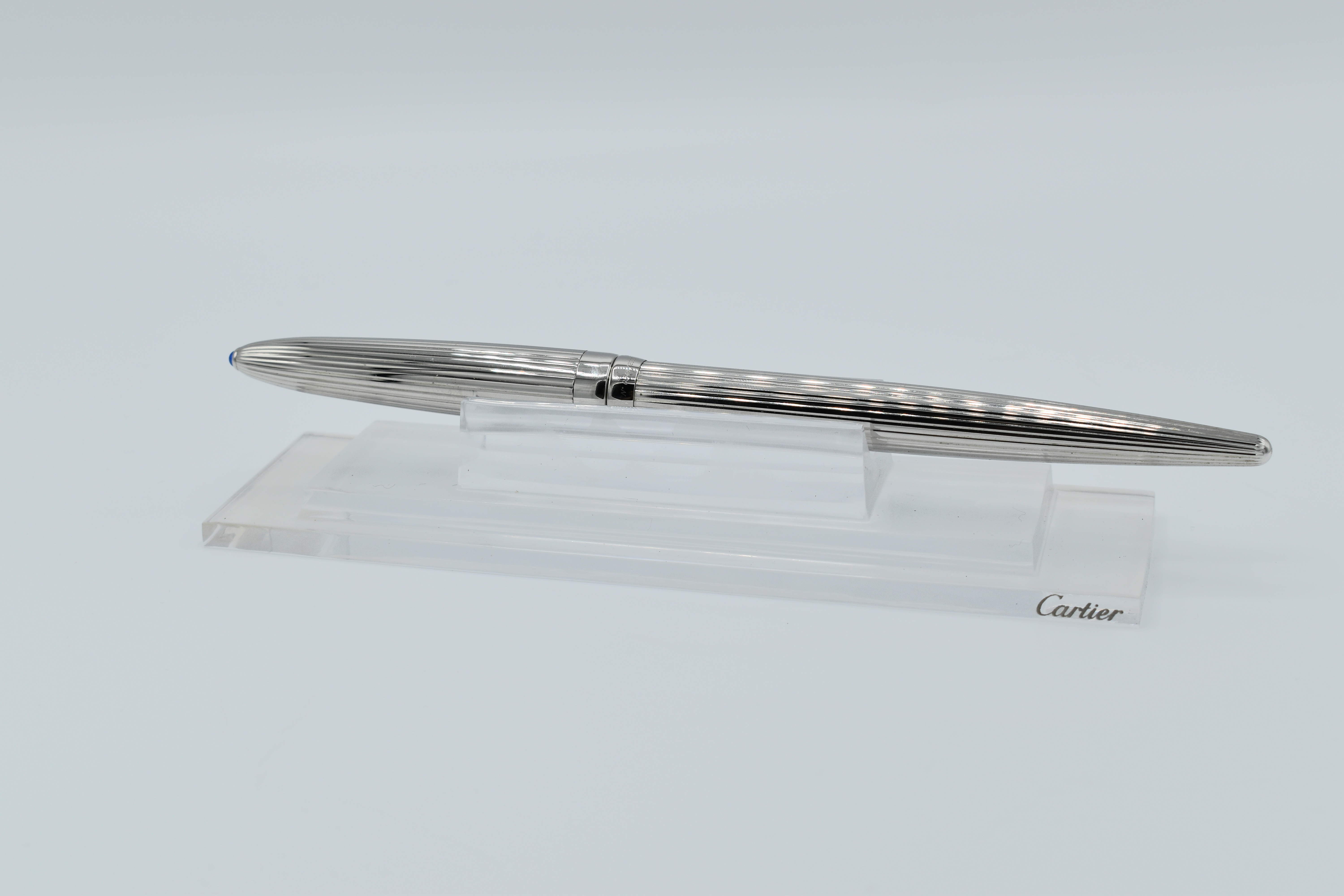 Brand New - Incredibly Rare - Cartier Limited Edition Platinum Calligraphy Fountain Pen - 2001 - Image 4 of 7