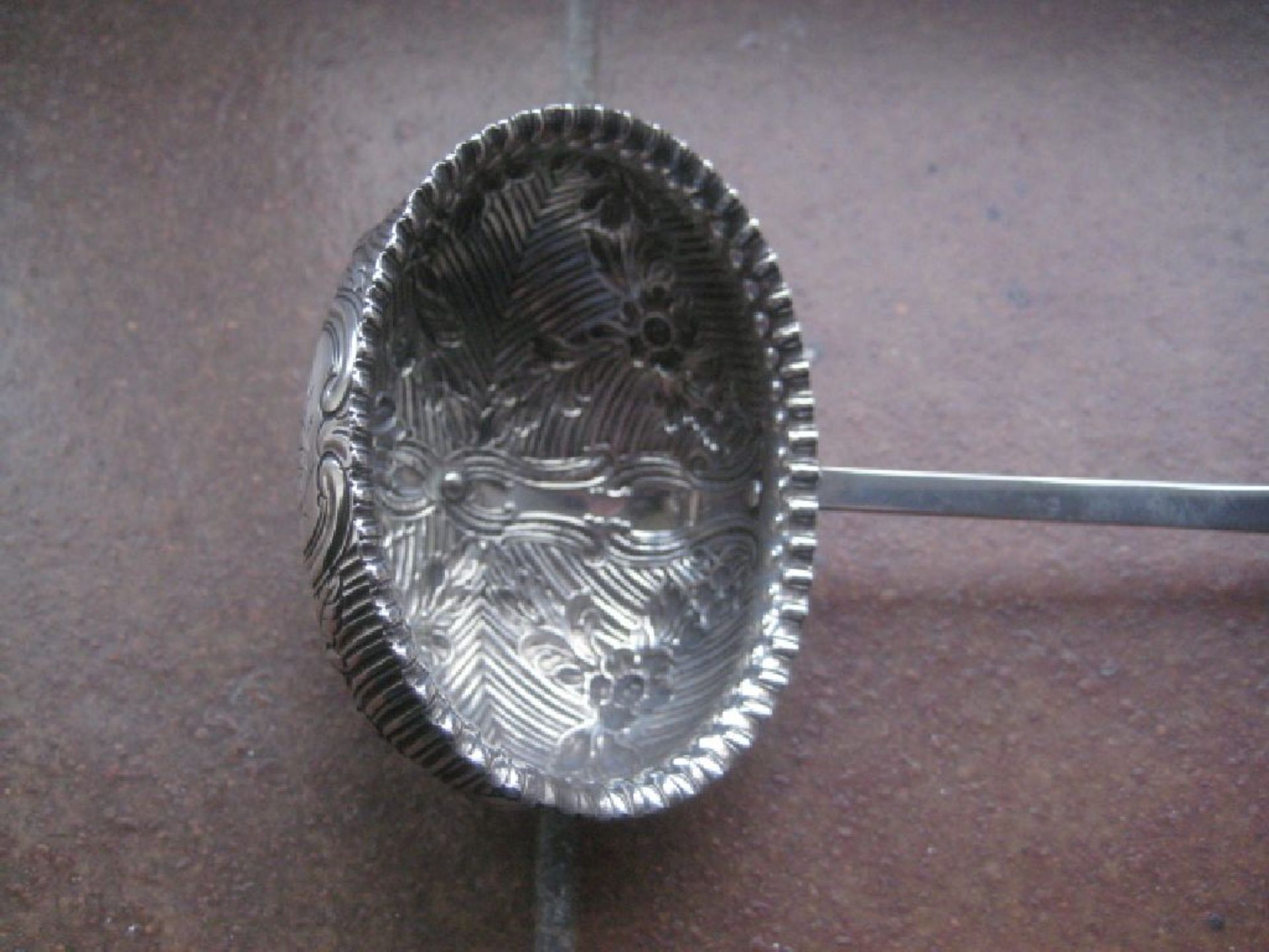 Antique Georgian Silver Punch Ladle With Embossed Floral Design - Image 2 of 17