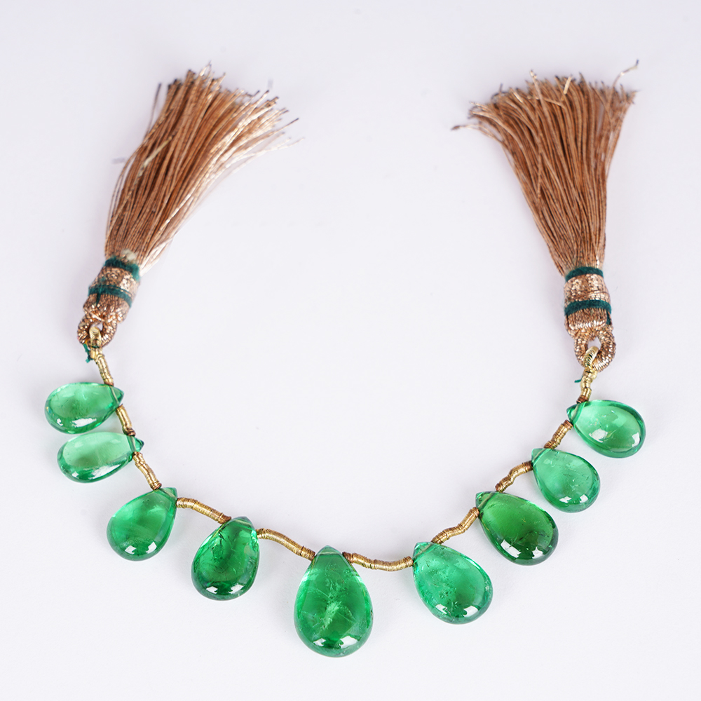 Nine (9) Tsavorite Beads (Grossular-Garnet) - 19.05 ct, Kenya - Image 2 of 10