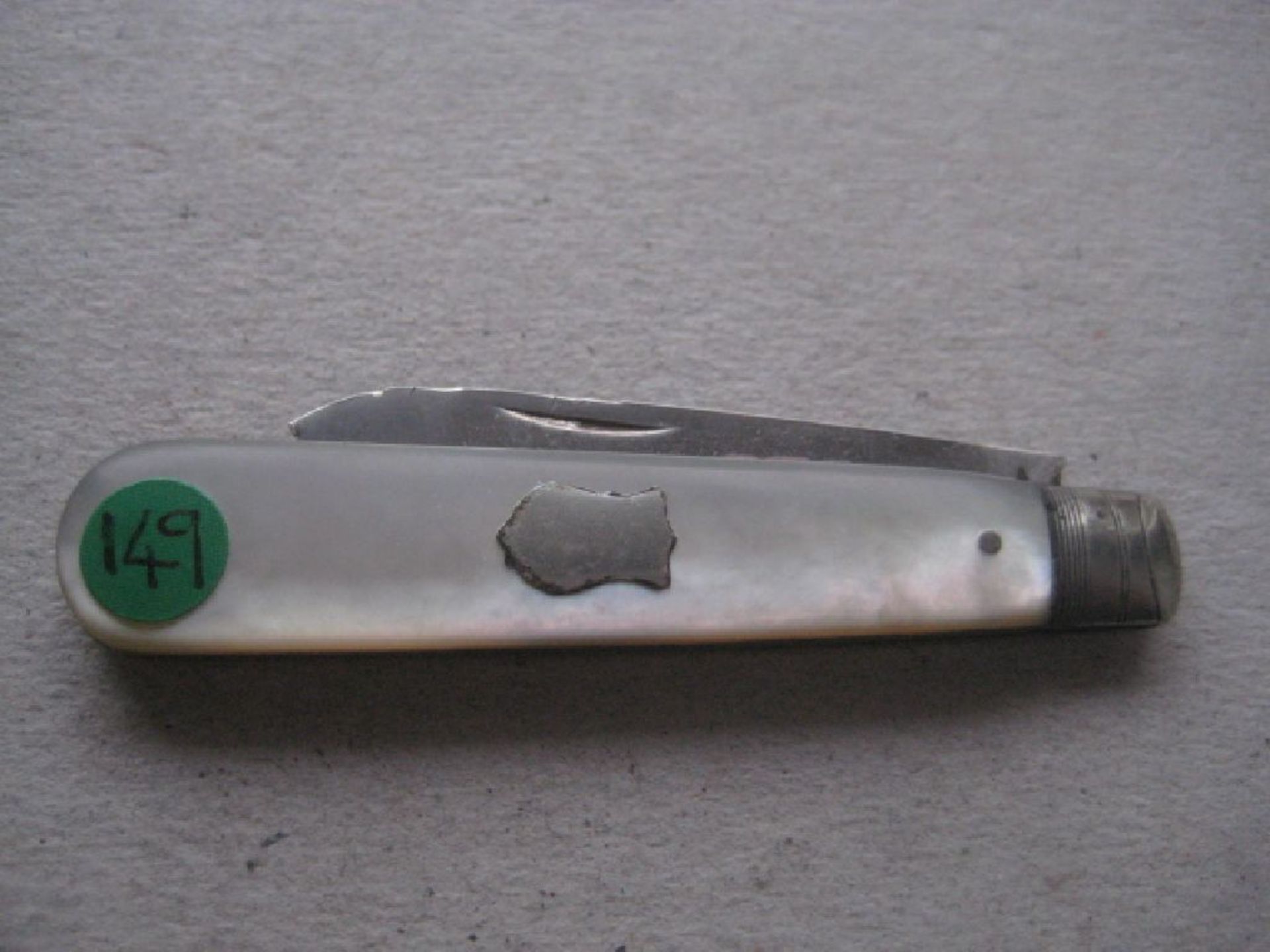 Edwardian Mother of Pearl Hafted Silver Bladed Folding Fruit Knife - Image 5 of 6