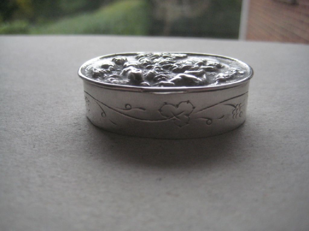 Vintage Continental Silver Pill Box - Image 2 of 8