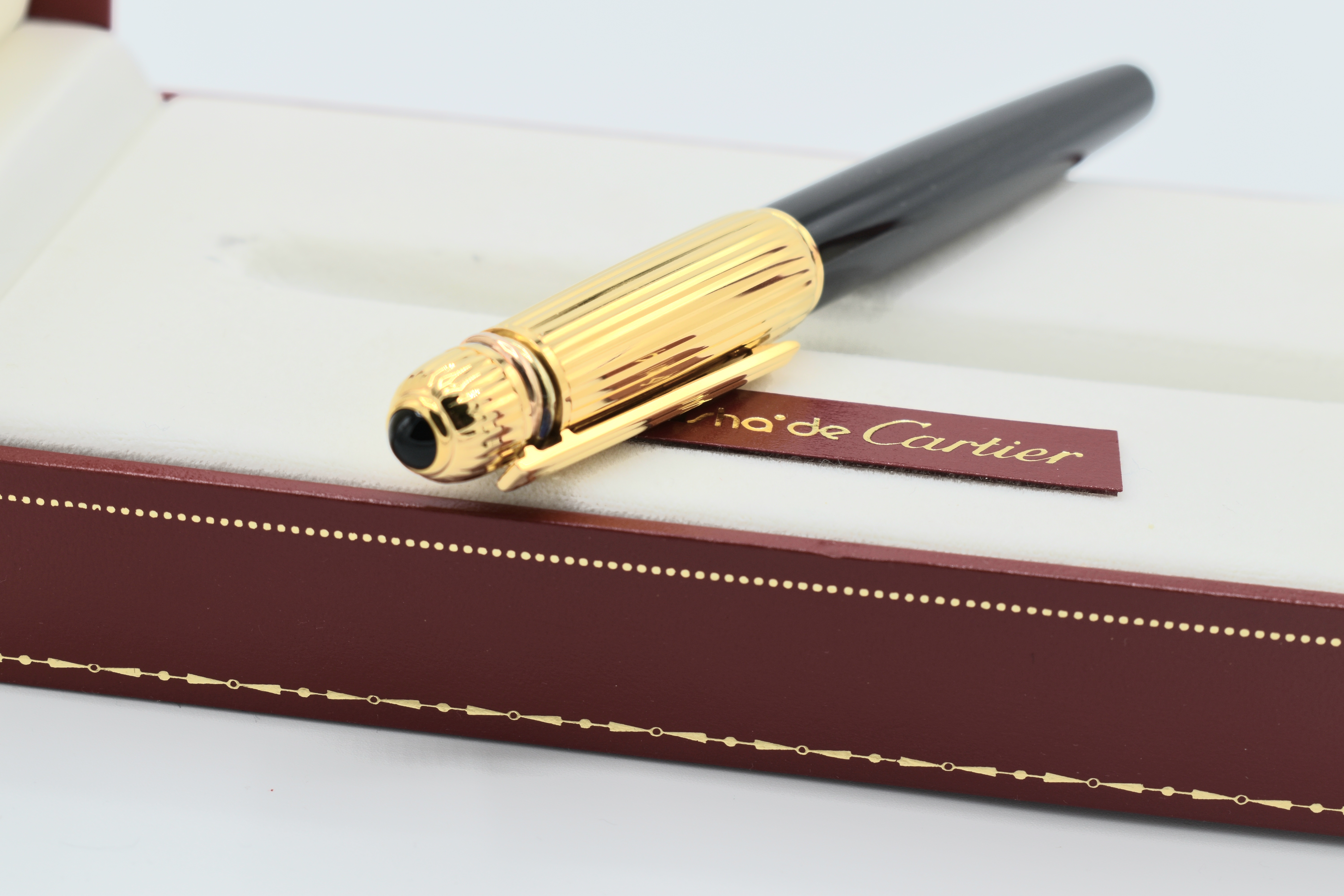 Brand New - Extremely Rare - Pasha De Cartier - Black Lacquer and Gold Fountain Pen - 1985 - Image 5 of 10