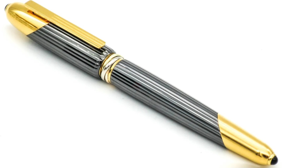 Brand New - Cartier - Les must - Cougar De Cartier LE Fountain Pen, Inkwell & Ink Presentation Se... - Image 9 of 9