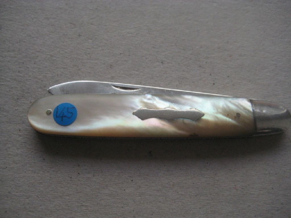 Rare Edwardian Mother of Pearl Hafted Silver Bladed Folding Fruit Knife - Image 9 of 10