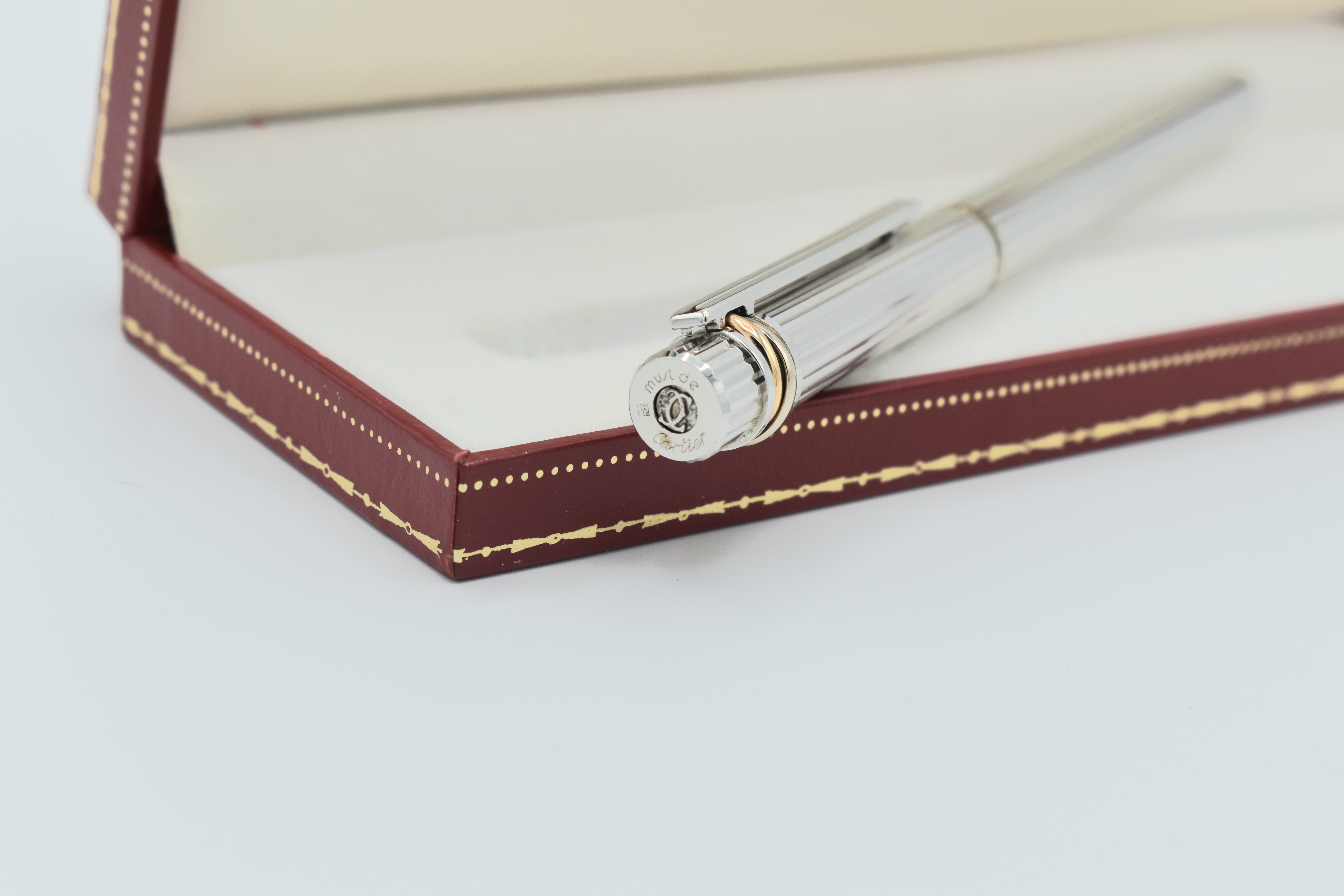 Brand New - Cartier - Les Must De Cartier - Stylo Silver-Plated Trinity Rollerball Pen - 2000 - Image 3 of 8