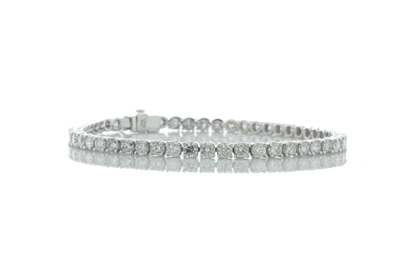 18ct White Gold Tennis Diamond Bracelet 10.18 Carats