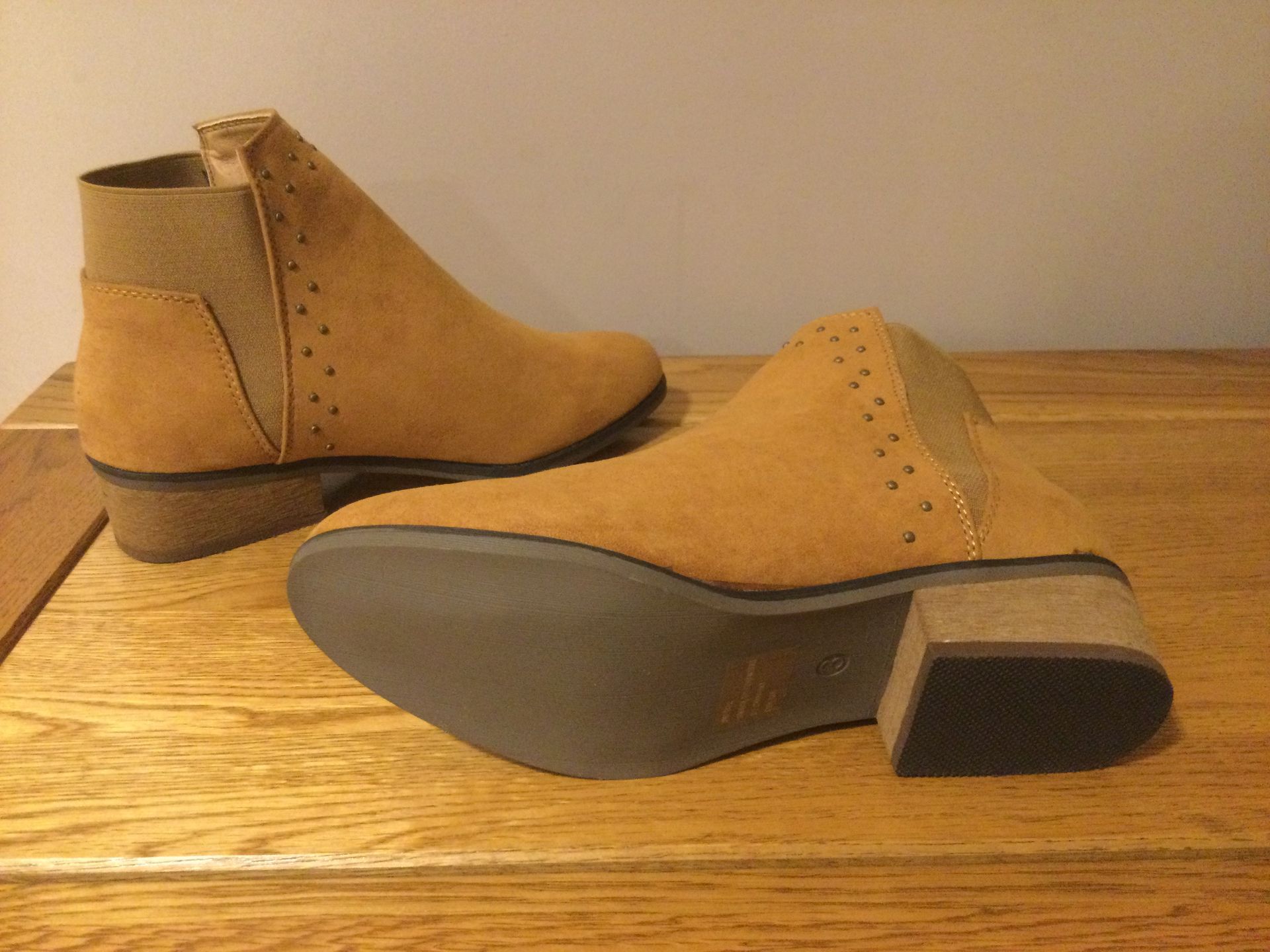 Dolcis “Wendy” Low Heel Ankle Boots, Size 6, Tan - New RRP £45.99 - Image 5 of 7