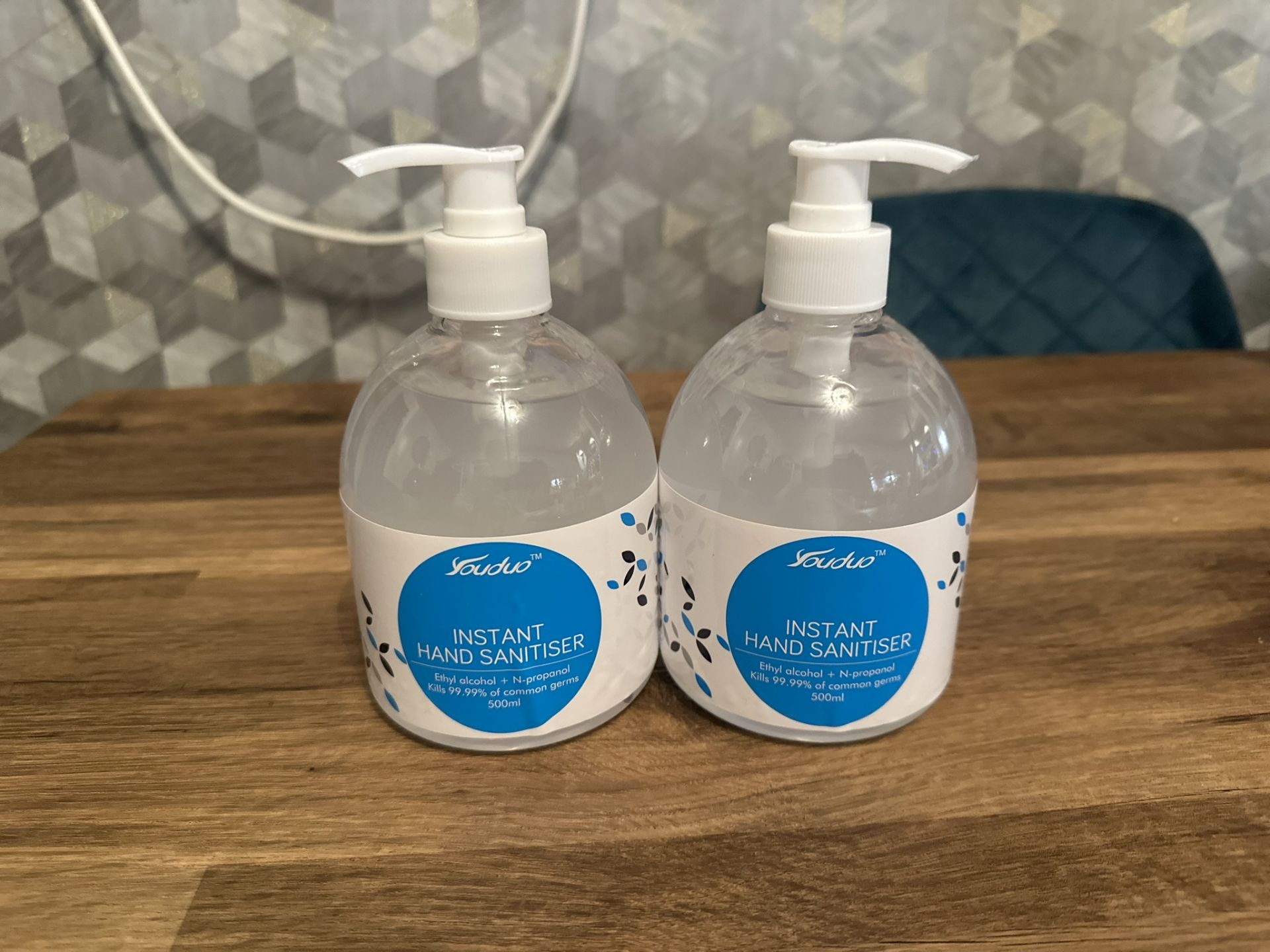 2 x Instant Hand Sanitiser Bottles 500ml