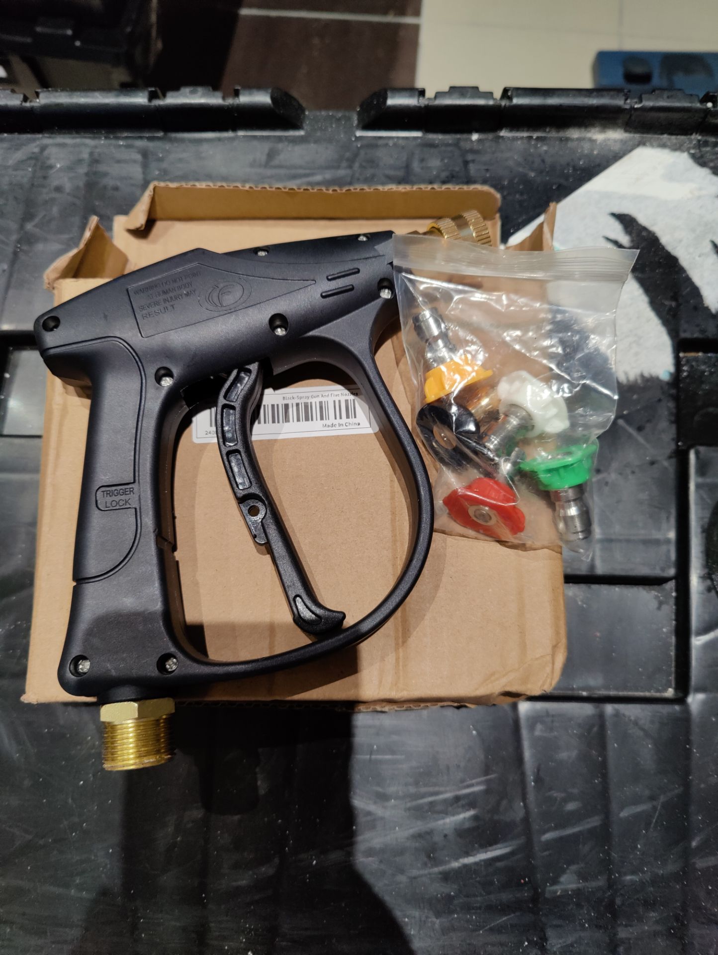 High-Pressure Washer Gun With 5 Quick Connect Nozzles