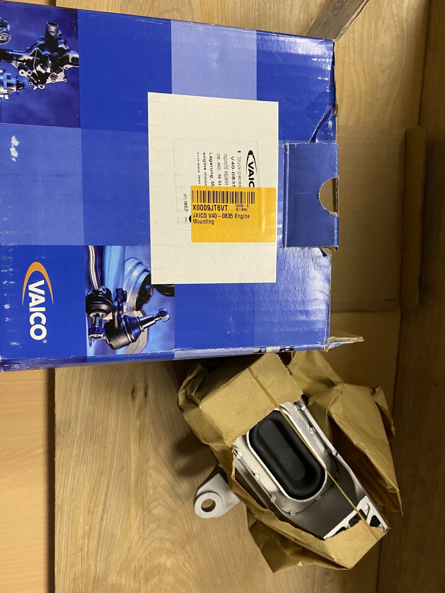 Vaico V40 Engine Mount 0835 - Image 2 of 2