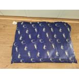 10x Snoozzzeee Cushion Bed, Navy, 85 x 120cm - RRP £700