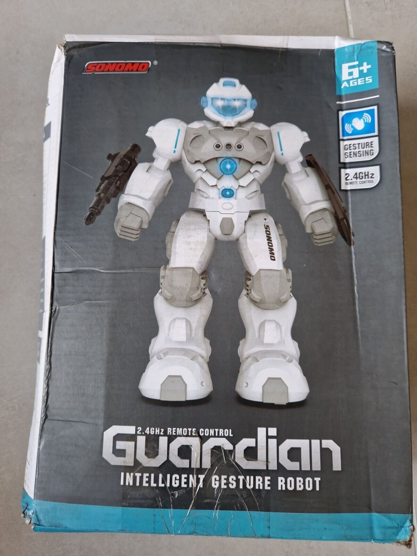 5x Sonomo Guardian Remote Control Intelligent Gesture Robot, White - RRP £200 - Image 2 of 3