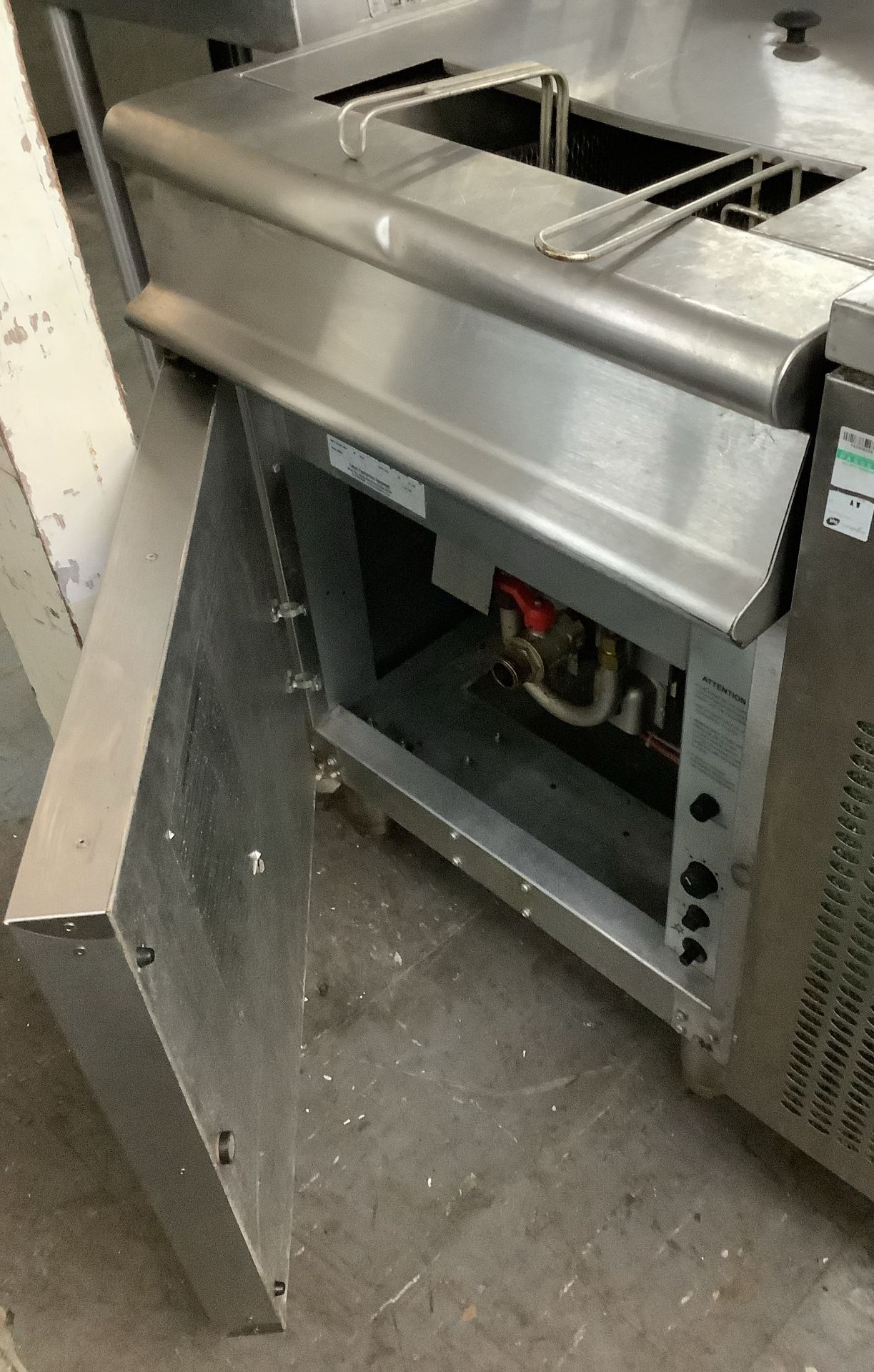 Falcoln Dominator Double Gas Fryer - Image 3 of 3