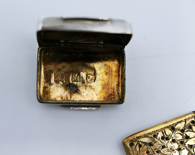 Early Victorian Solid Silver Vinaigrette by Francis Clark 1842 - Image 5 of 7