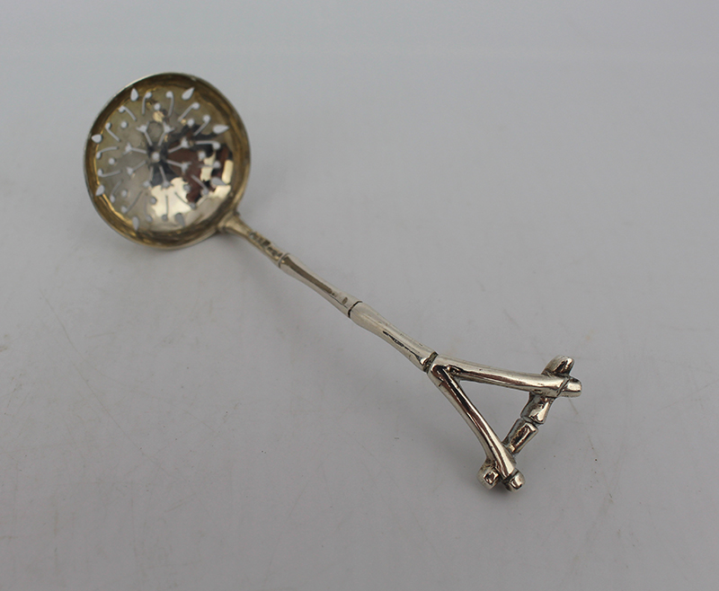 Late Victorian Solid Silver Sugar Sifter Spoon - Image 3 of 5