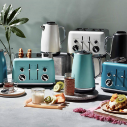 No Reserve Graded Small Domestic Appliances - sourced from a Major Retailer - including Air Fryers, Microwaves, Irons, Toasters, Food Processors, Air Purifiers, Humidifiers, Heaters, Bread Makers, Coffee Machines and many more