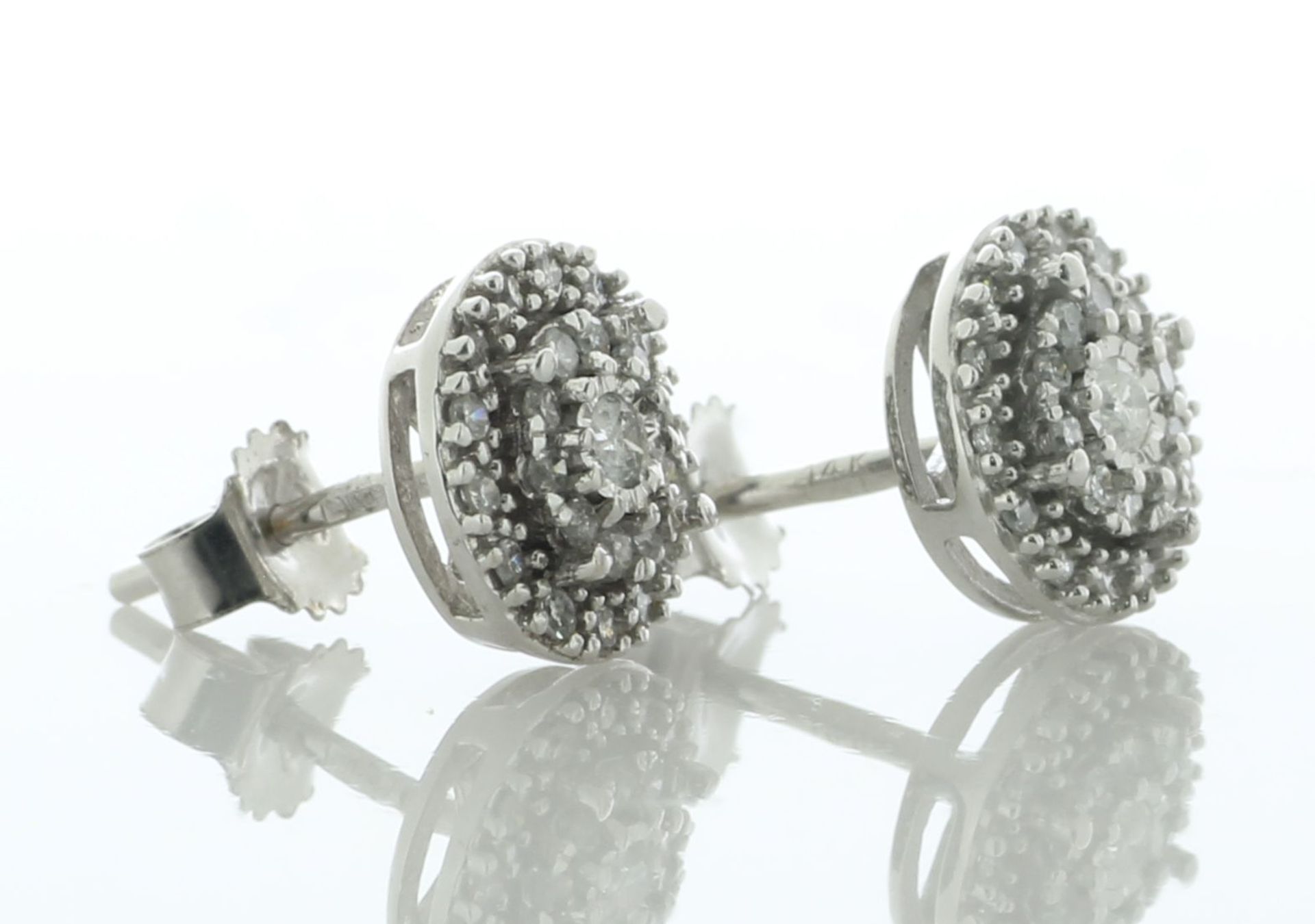 14ct White Gold Diamond Cluster Stud Earring 0.25 Carats - Image 3 of 5