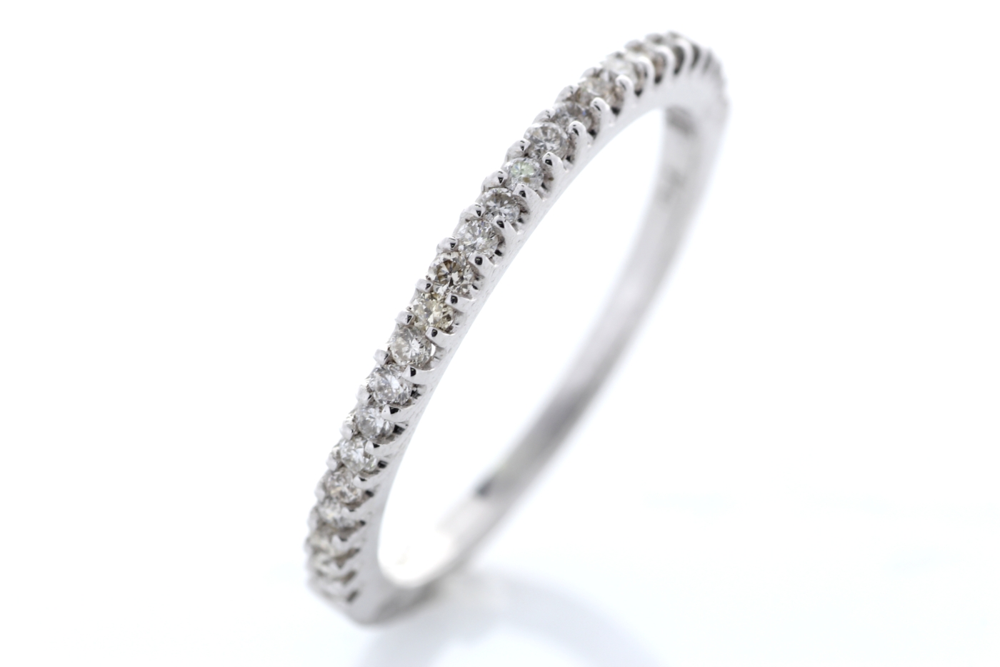 18ct White Gold Half Eternity Diamond Ring 0.25 Carats