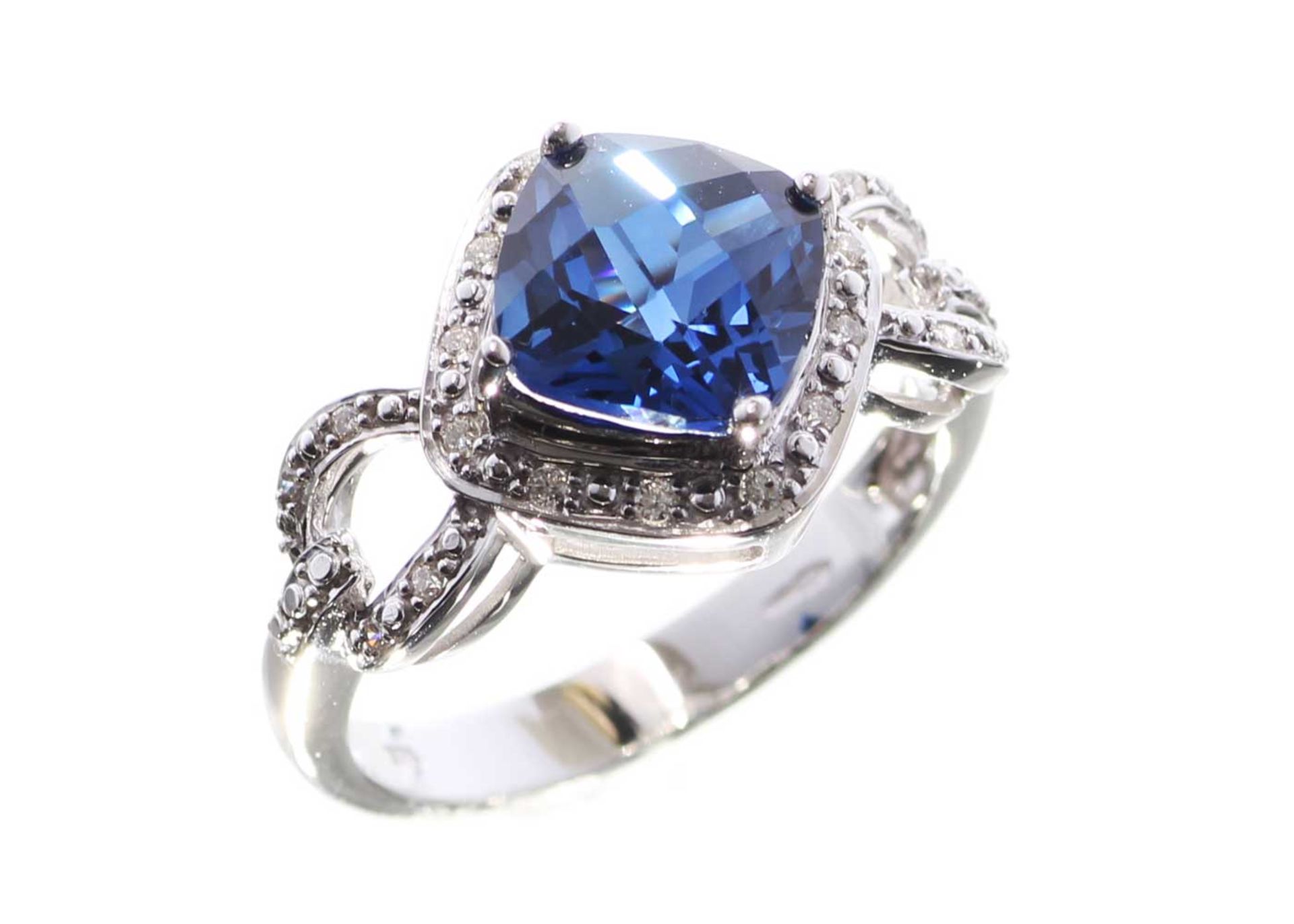 9ct White Gold Created Ceylon Sapphire Diamond Ring (S2.82) 0.11 Carats - Image 2 of 7