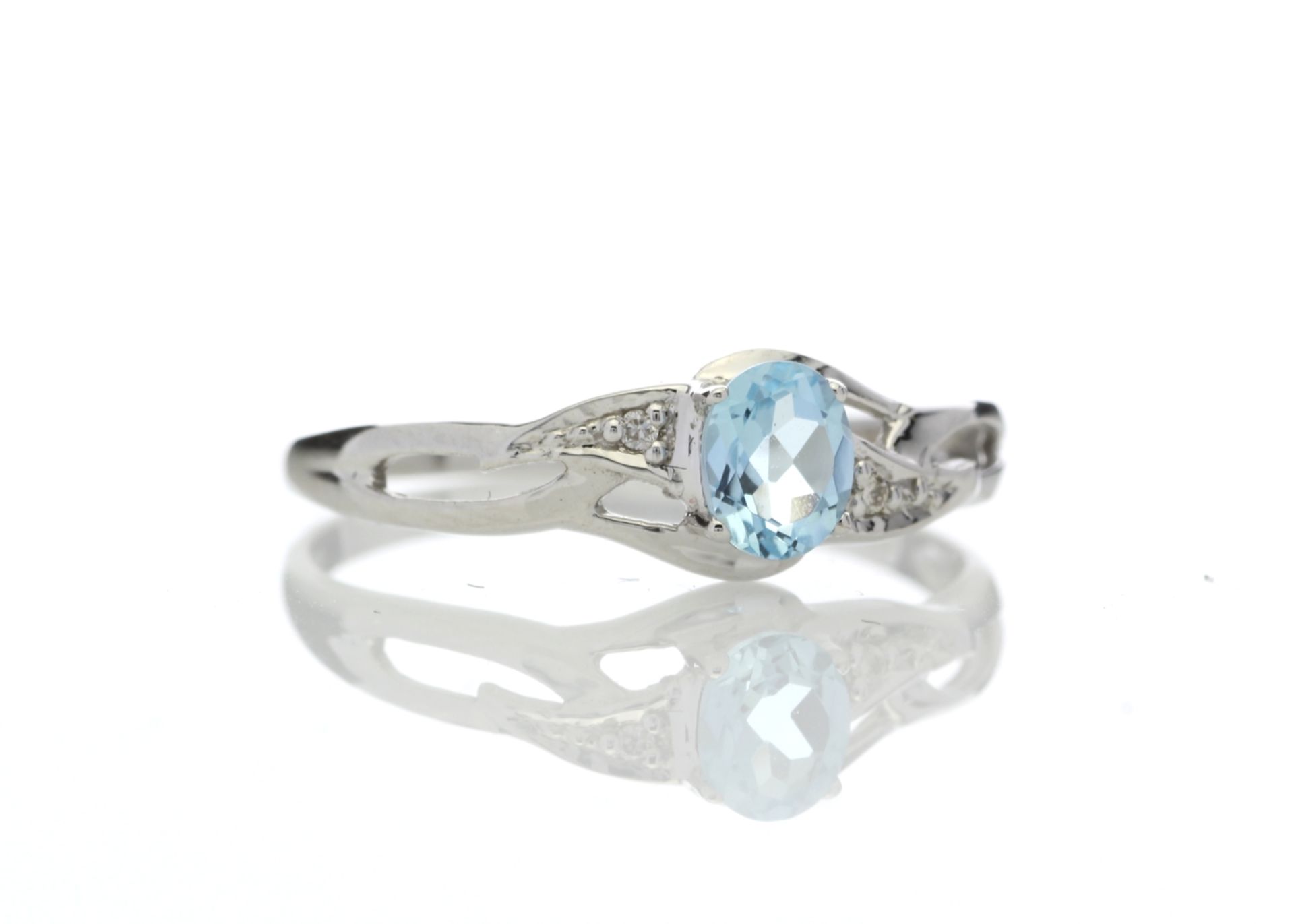 9ct White Gold Fancy Cluster Diamond and Blue Topaz Ring (BT0.50) 0.01 Carats - Image 4 of 9