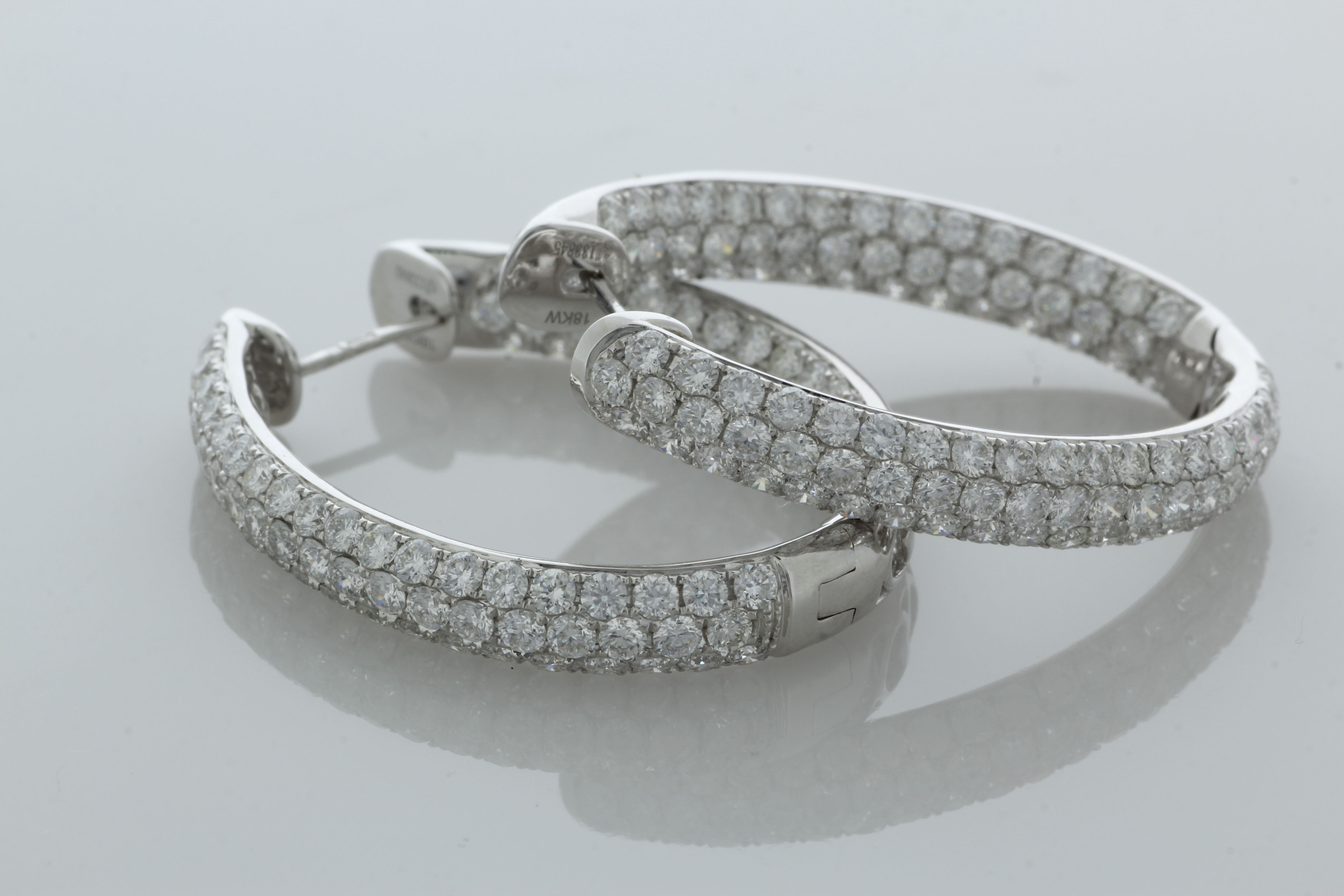 18ct White Gold Eternity Diamond Hoop Earrings 5.66 Carats - Bild 2 aus 6