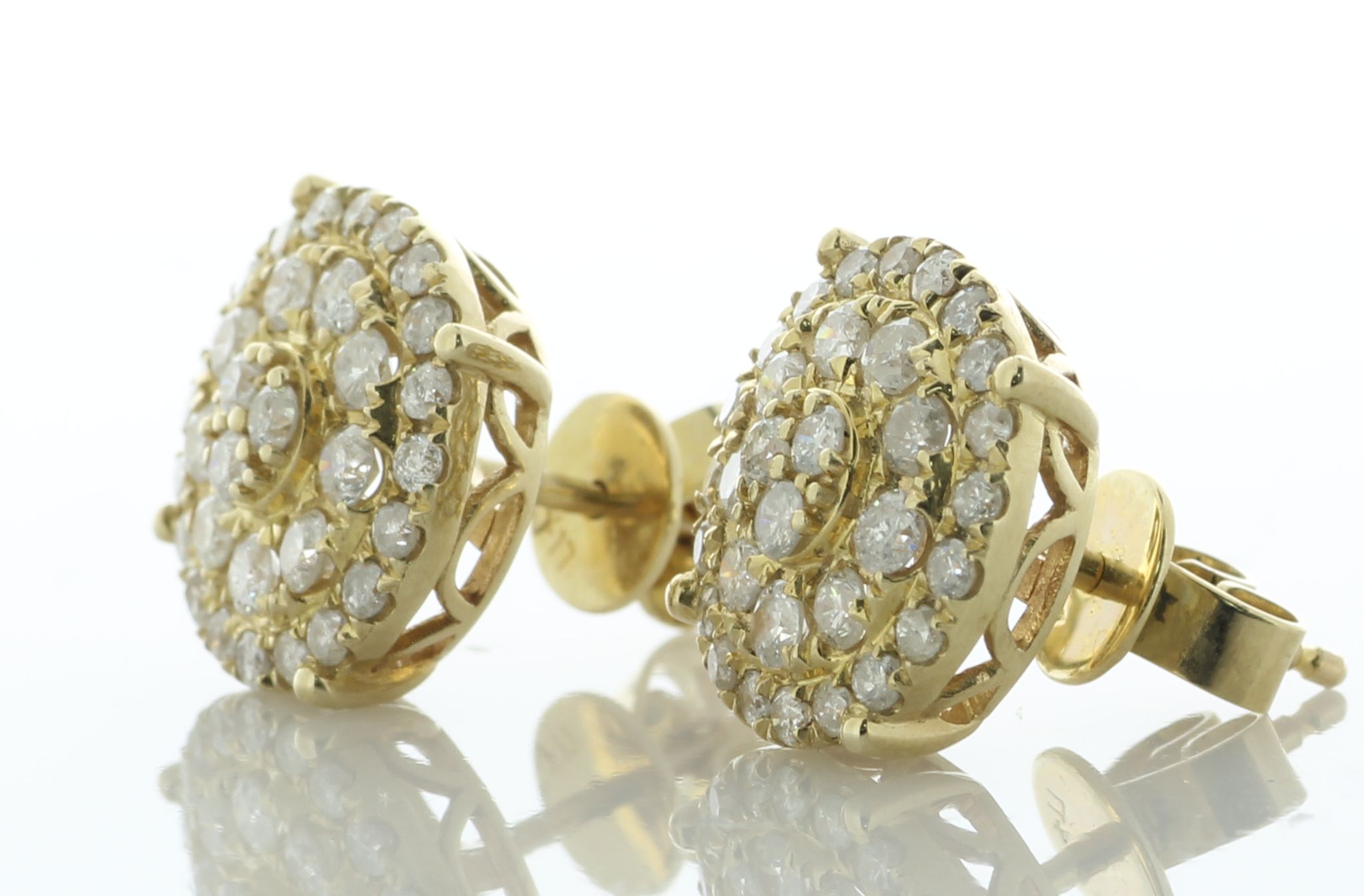 9ct Yellow Gold Round Cluster Diamond Stud Earring 1.35 Carats - Image 3 of 5