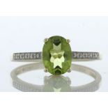 9ct Yellow Gold Diamond and Peridot Ring (P1.28) 0.04 Carats